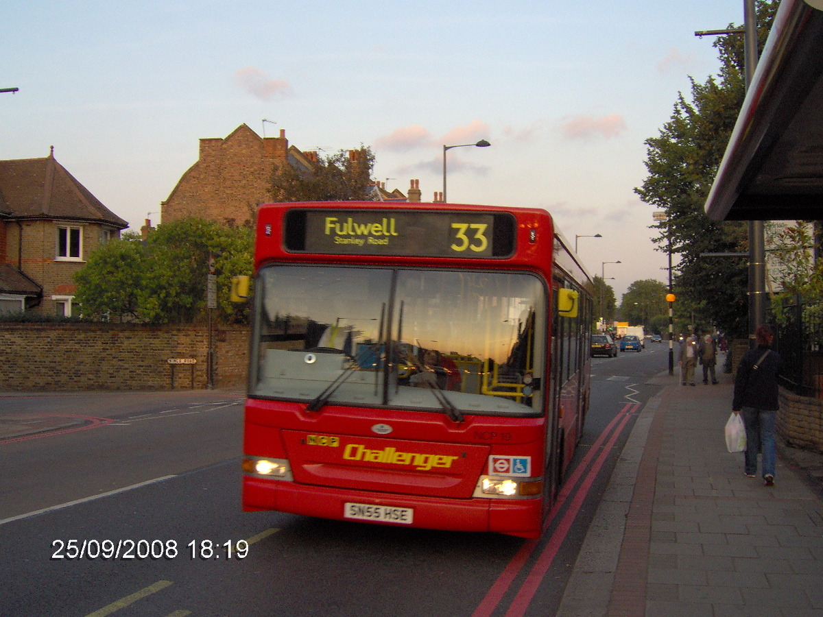 33 From East Sheen, Gilpin Avenue to Richmond George Street. NCP Challenger NCP 19 SN55HSE.